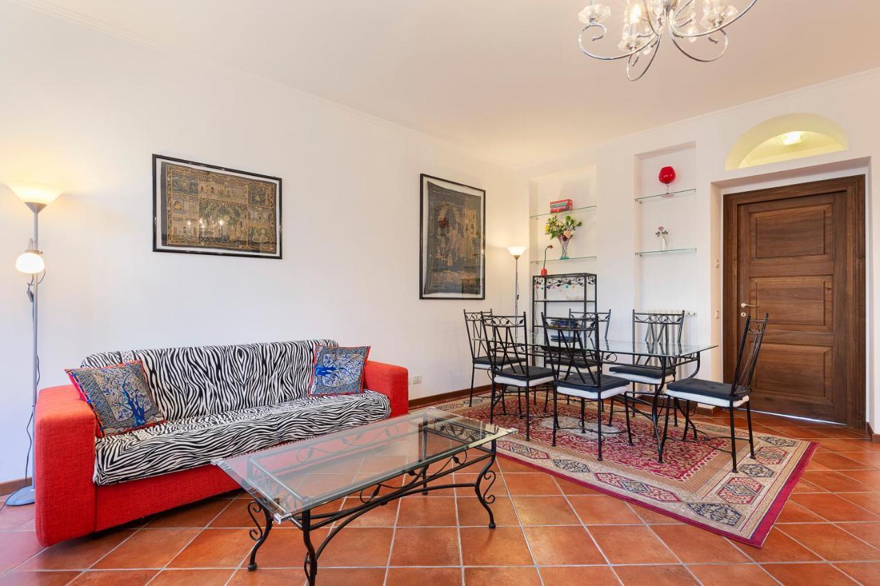 Dolfin - Nel Centro Di Stresa - By Impero House Apartment Exterior foto